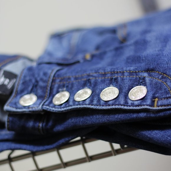 TRUE RELIGION jeans / LIKE NEW / size 29 / BECCA - Mid Rise Bootcut - Picture 1 of 16